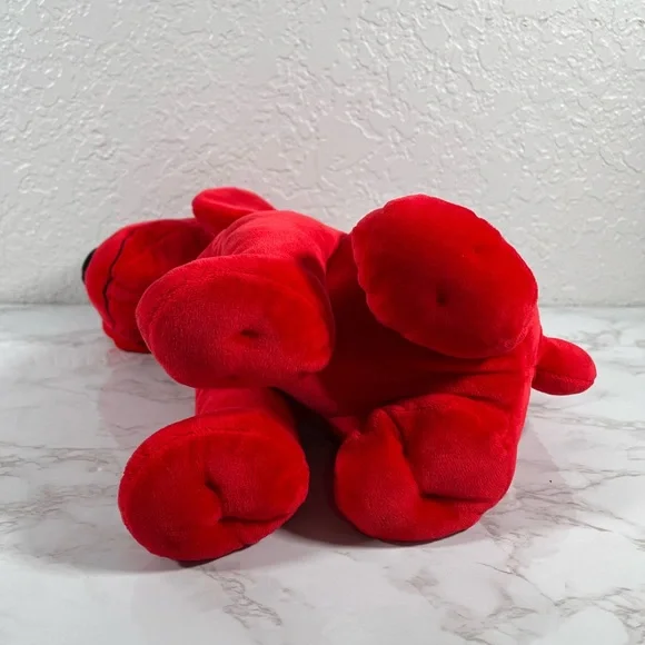 Clifford The Big Red Dog Plush Toy - Picture 5 of 7